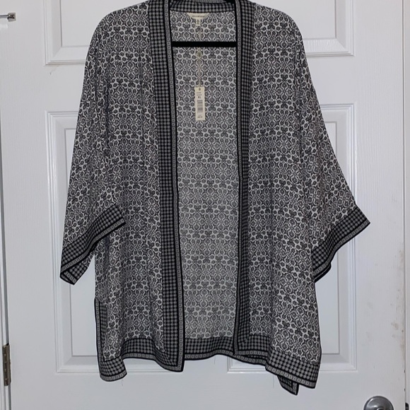 NWT Max Studio Kimono Cardigan Open Front Black & White Floral Duster Size XL - Picture 1 of 4